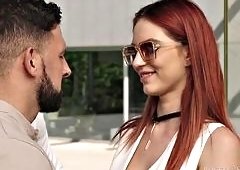 Leya Desantis Negotiates Double Penetration with Horny Urges